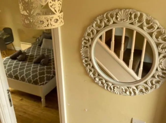 The Brunel Mews * Бристоль