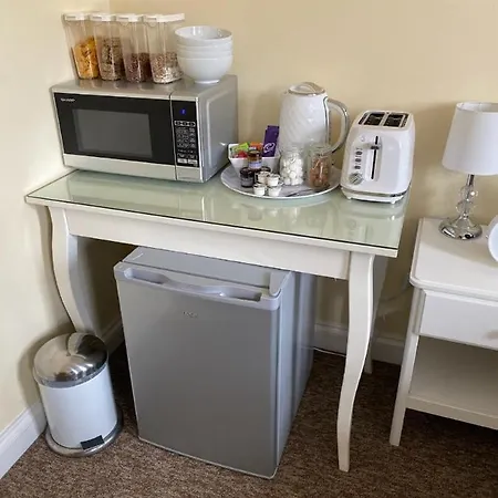 The Brunel Mews Oda ve Kahvaltı