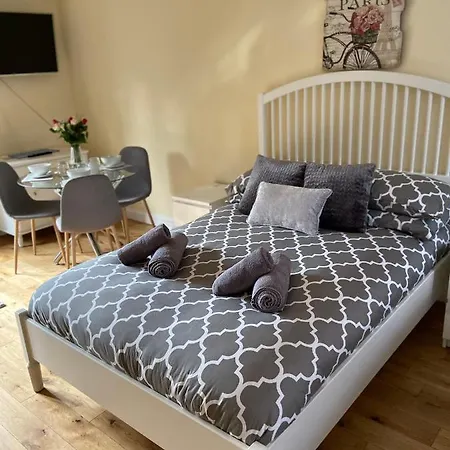 Bed & Breakfast The Brunel Mews Bristol