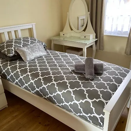 The Brunel Mews Bed & Breakfast Bristol