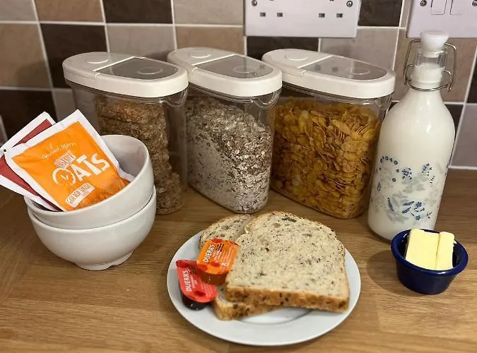 The Brunel Mews * بريستول