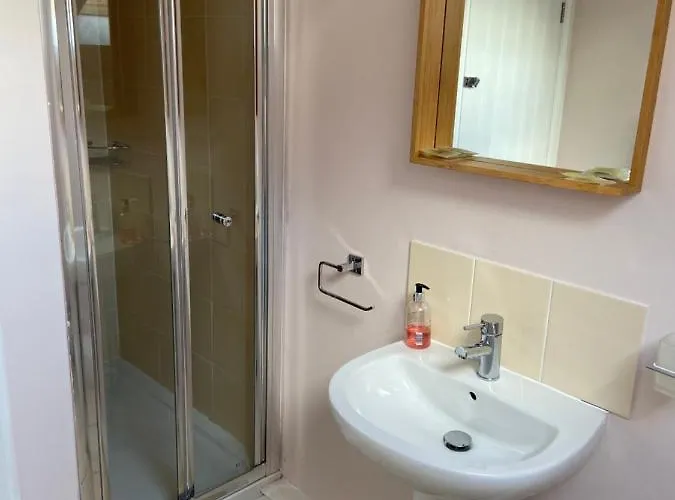 The Brunel Mews * بريستول