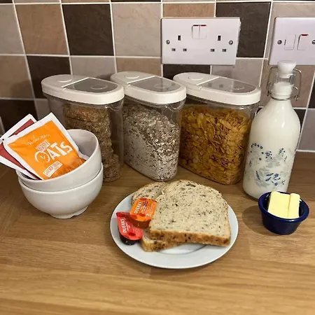 The Brunel Mews * Bristol