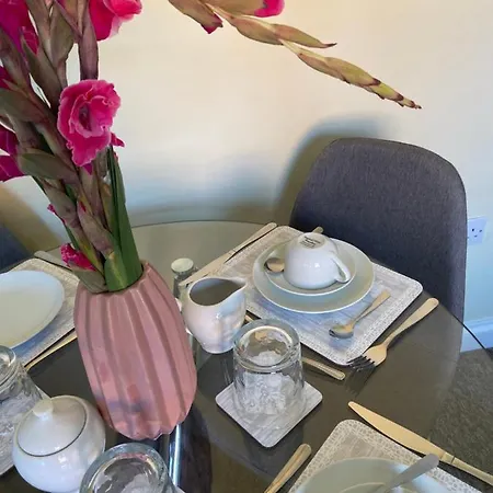 The Brunel Mews * Bristol