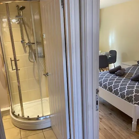 The Brunel Mews Nocleg ze śniadaniem Bristol